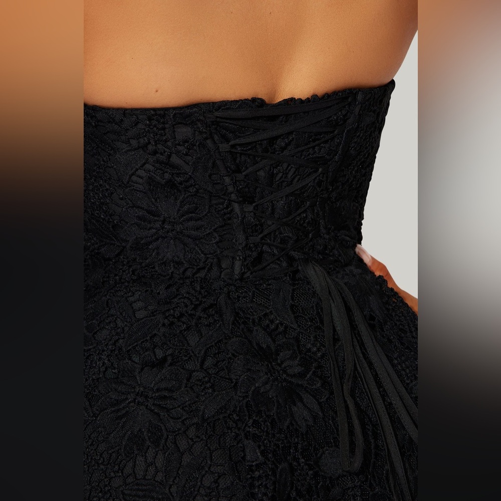 Fashion Nova Isn't She Lovely Lace Midi Dress - Picture 4 of 7